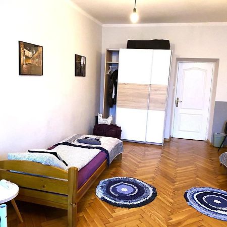 Lares And Penates Apartman Krakkó Kültér fotó