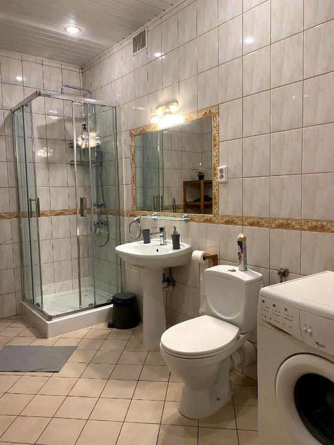 Lares And Penates Apartman Krakkó Kültér fotó