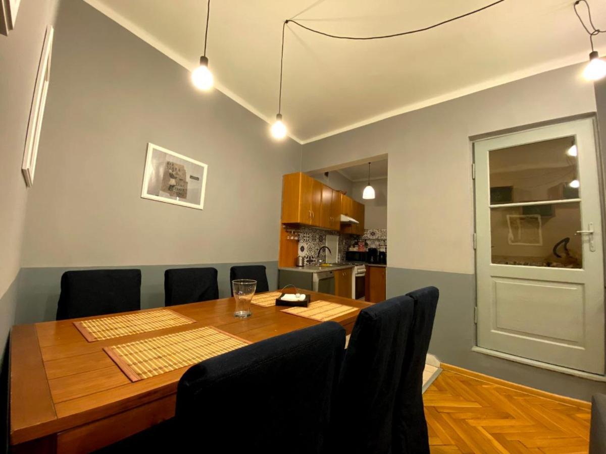 Lares And Penates Apartman Krakkó Kültér fotó