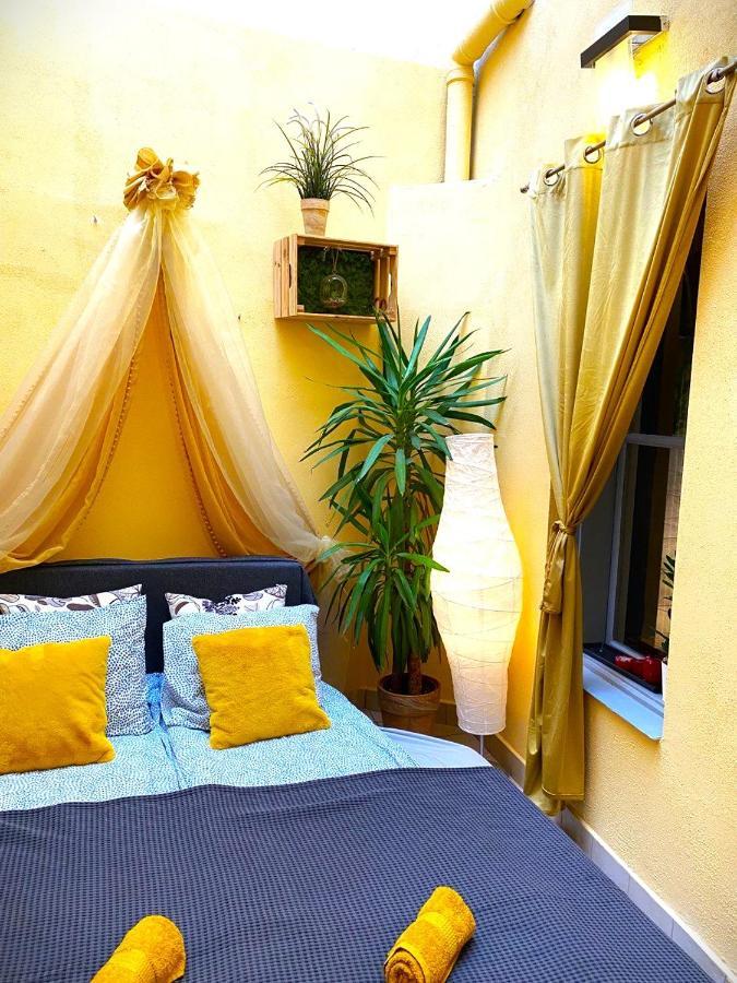 Lares And Penates Apartman Krakkó Kültér fotó