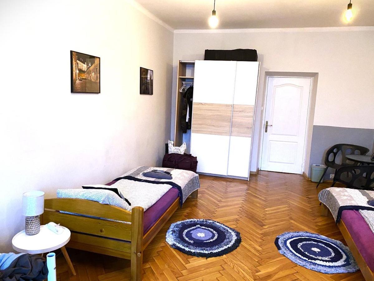 Lares And Penates Apartman Krakkó Kültér fotó
